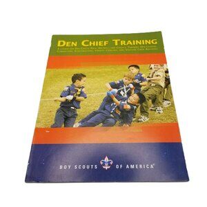 Boy Scouts Den Chief Training Manual 2004 BSA Cub Scout Leader Guide Vintage